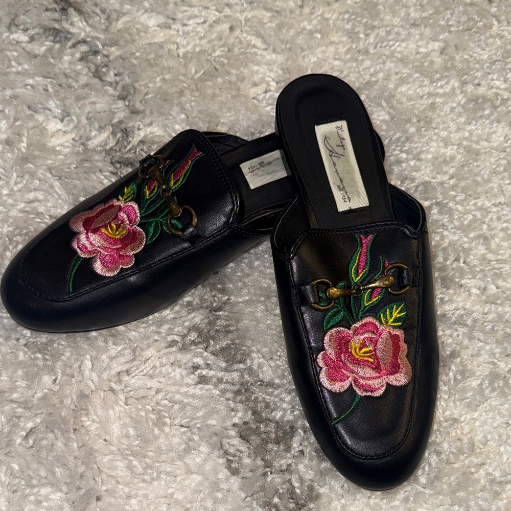 Vintage Havana Black Mules with Pink Floral Embroidery